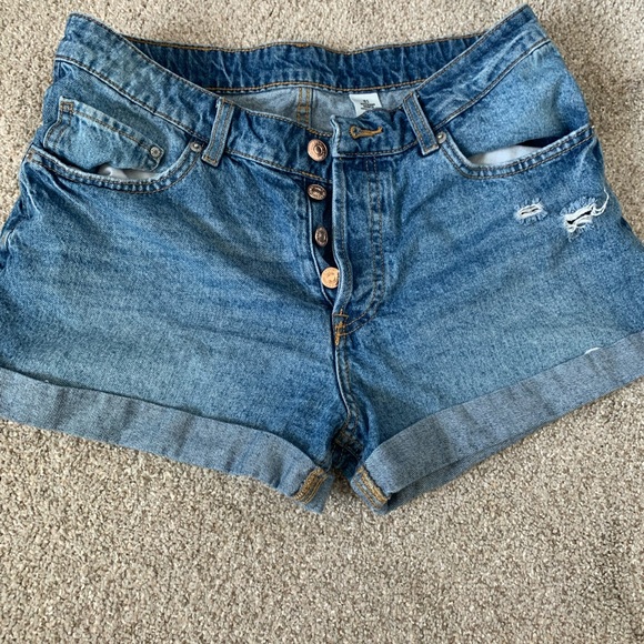 H&M Boyfriend style denim shorts - Picture 1 of 3